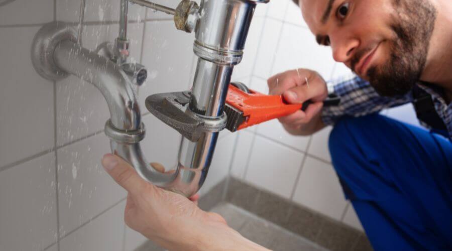Expert burst pipe repair services in Valley Mills, TX